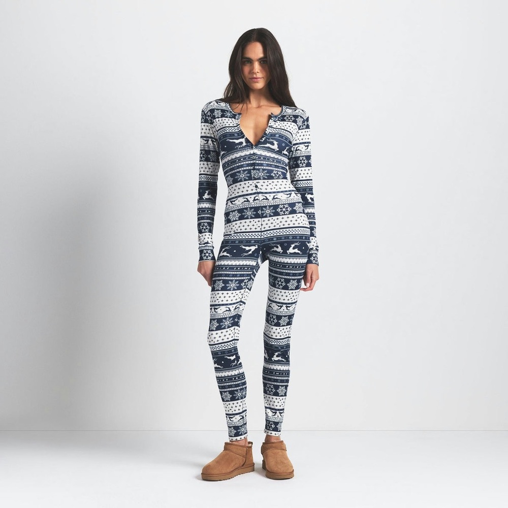 SKIMS Logo Plush Pointelle Henley Onesie